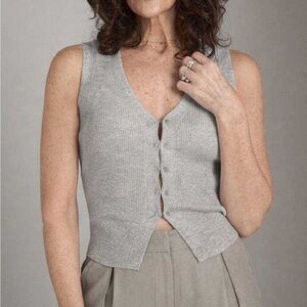 Monk & Lou ribbed knit sleeveless hook top